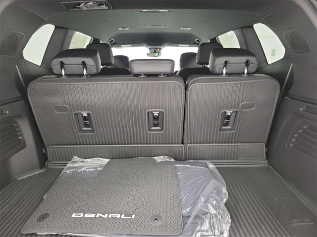 Photo of 2025 Ebony Twilight Metallic GMC Acadia