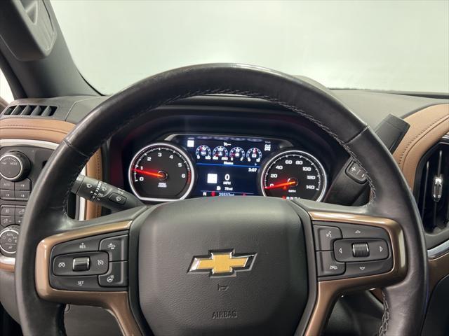 Photo of 2022 Northsky Blue Metallic Chevrolet Silverado 2500