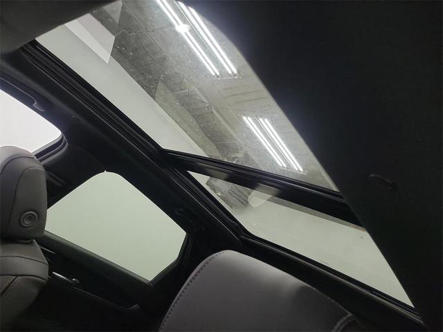 Photo of 2025 Stellar Black Metallic Cadillac XT5