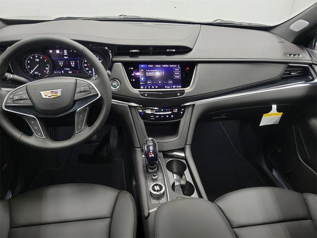 Photo of 2025 Stellar Black Metallic Cadillac XT5