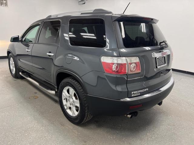 Photo of 2011 Blue GMC Acadia