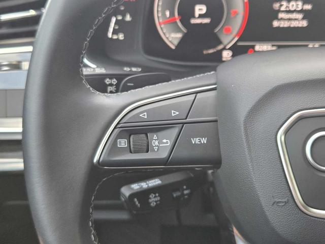 Photo of 2025 Samurai Gray Metallic Audi Q7