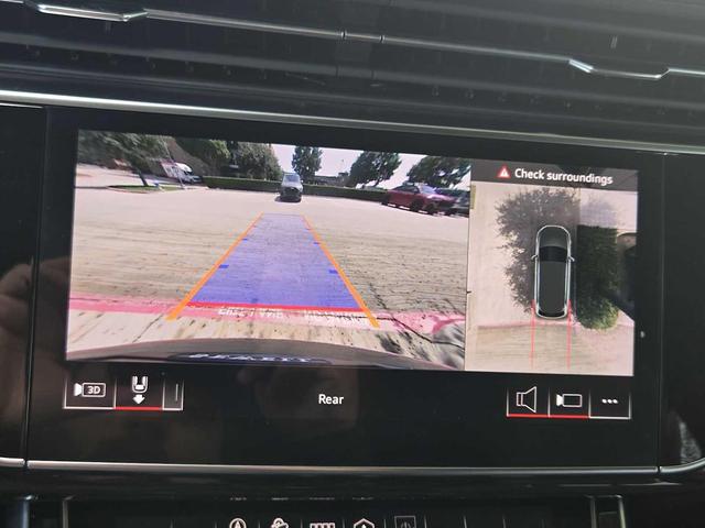 Photo of 2025 Samurai Gray Metallic Audi Q7