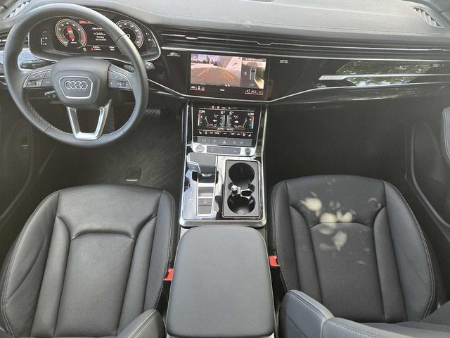 Photo of 2025 Samurai Gray Metallic Audi Q7