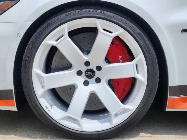 Photo of 2025 Arkona White Audi RS 6 Avant