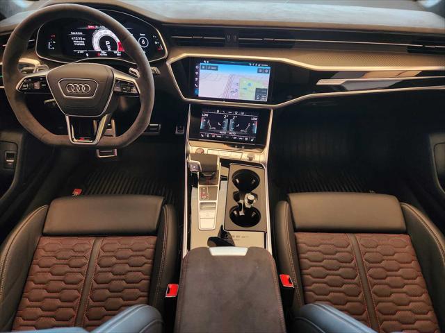 Photo of 2025 Arkona White Audi RS 6 Avant