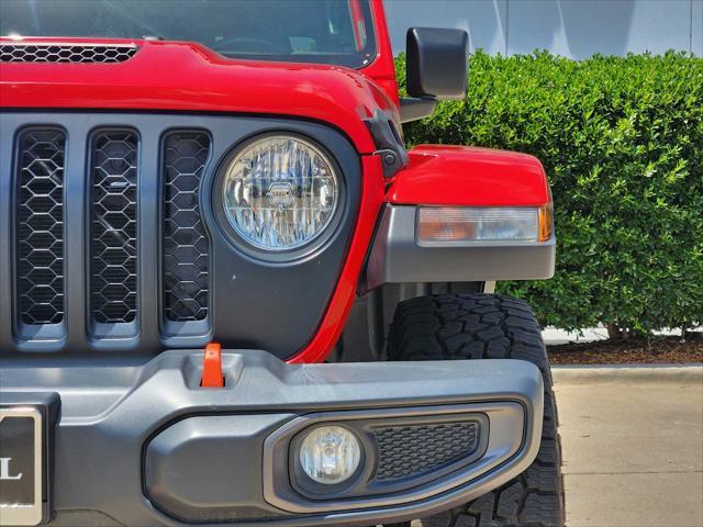 Photo of 2022 Firecracker Red Clearcoat Jeep Gladiator