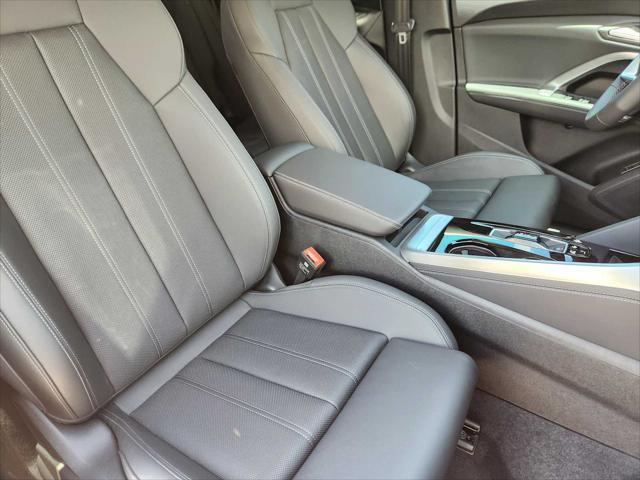 Photo of 2025 TAMBORA GRAY Audi Q5