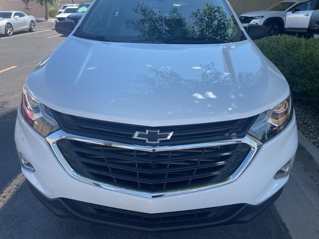 Photo of 2019 Summit White Chevrolet Equinox