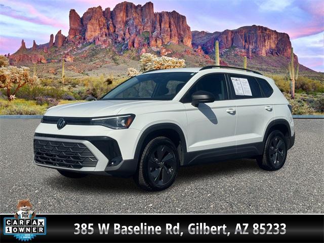 2025 Volkswagen Taos