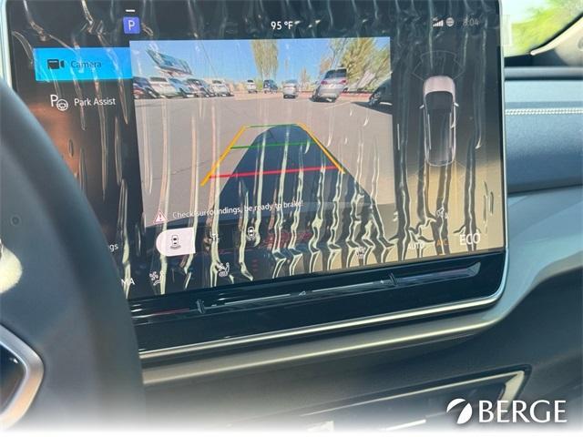 Photo of 2025 Pure Gray Volkswagen ID.4
