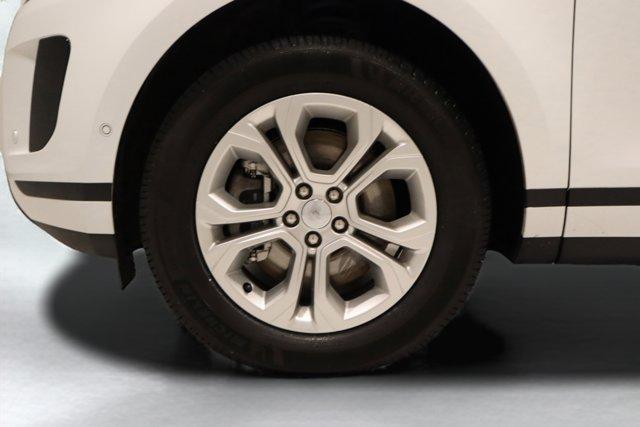 Photo of 2021 Fuji White Land Rover Range Rover Evoque