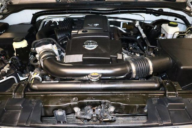 Photo of 2019 Glacier White Nissan Frontier