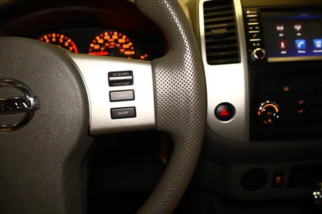 Photo of 2019 Glacier White Nissan Frontier