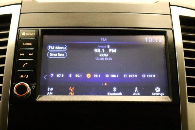 Photo of 2019 Glacier White Nissan Frontier