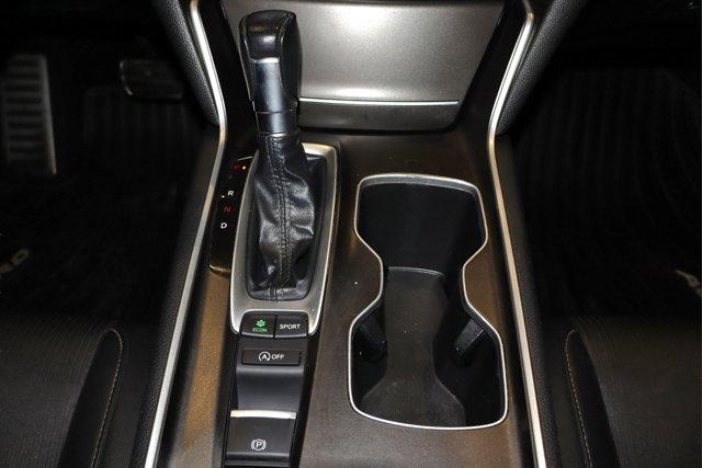 Photo of 2022 Red Honda Accord