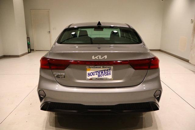 Photo of 2024 Steel Gray Kia Forte