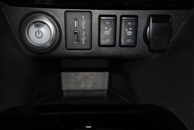 Photo of 2020 Deep Blue Pearl Nissan Leaf