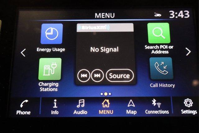 Photo of 2020 Deep Blue Pearl Nissan Leaf