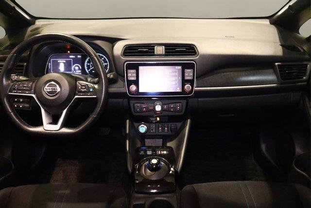 Photo of 2022 Gun Metallic Nissan Leaf