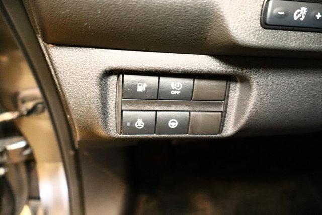 Photo of 2022 Gun Metallic Nissan Leaf