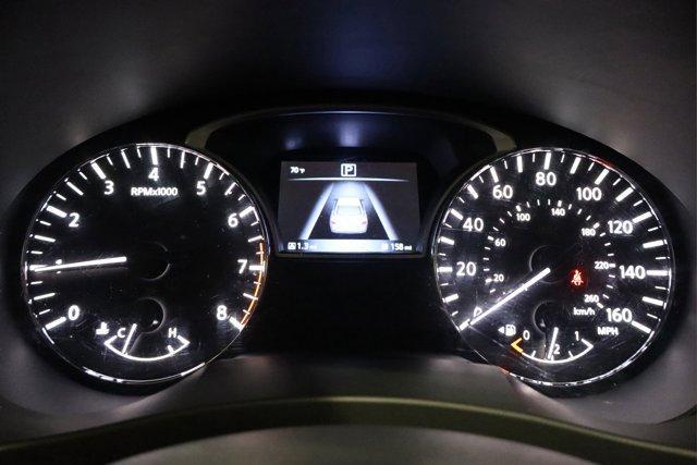 Photo of 2017 Brilliant Silver Nissan Altima