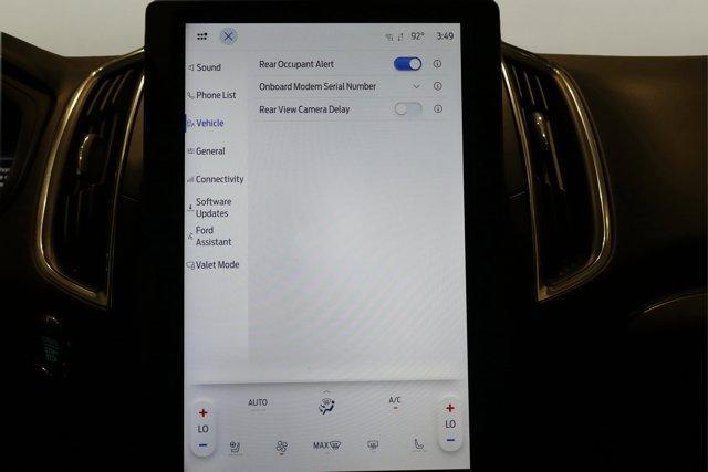 Photo of 2024 Black Ford Edge