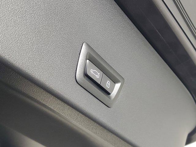 Photo of 2025 Dark Graphite Metallic BMW X3