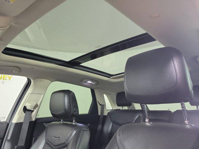 Photo of 2019 Stellar Black Metallic Cadillac XT5