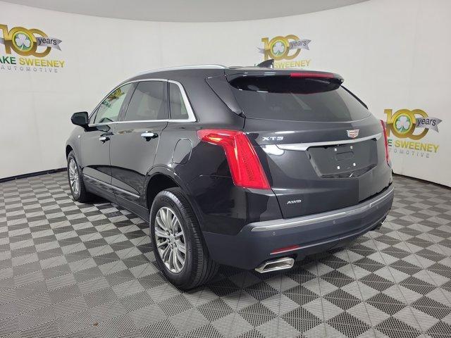Photo of 2019 Stellar Black Metallic Cadillac XT5
