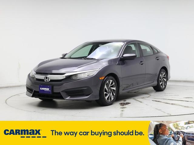 Photo of 2017 Gray Honda Civic