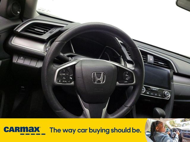 Photo of 2017 Gray Honda Civic