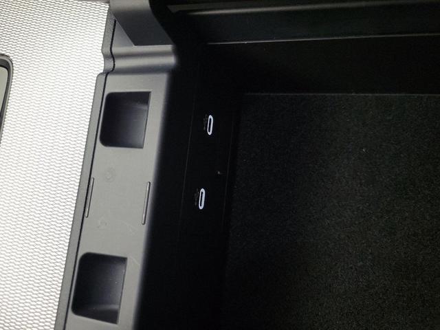 Photo of 2025 Pearl Mazda CX-70