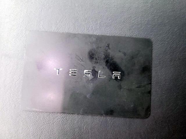 Photo of 2021 Blue Tesla Model Y