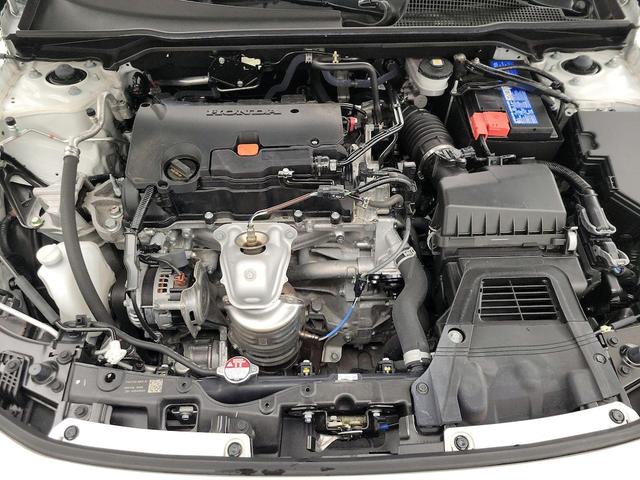 Photo of 2024 White Honda Civic
