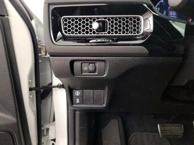 Photo of 2024 White Honda Civic