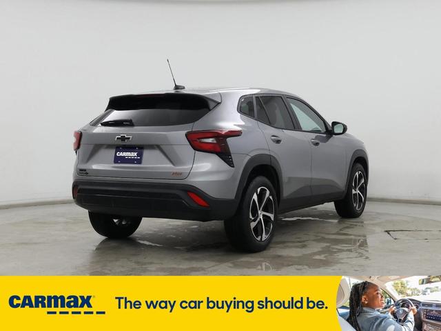 Photo of 2024 Gray Chevrolet Trax
