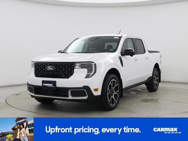 Photo of 2025 White Ford Maverick