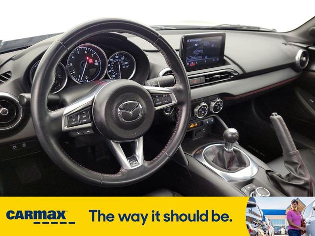 Photo of 2019 Gray Mazda MX-5 Miata