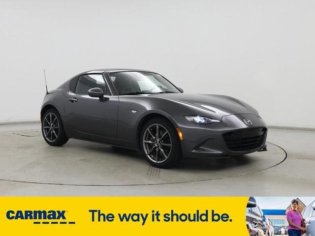 Photo of 2019 Gray Mazda MX-5 Miata