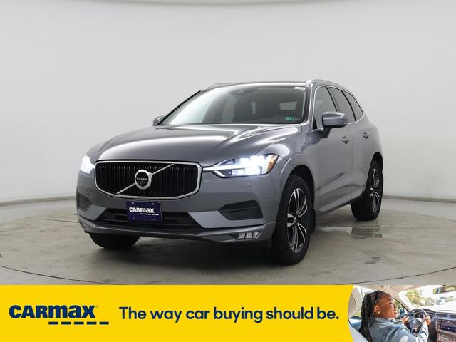 Photo of 2020 Gray Volvo XC60
