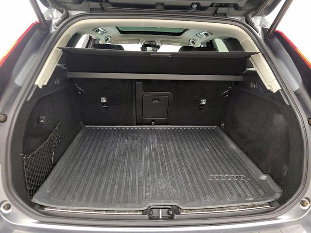 Photo of 2020 Gray Volvo XC60