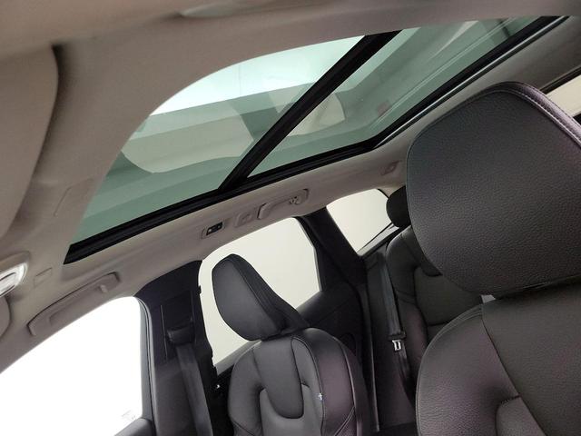Photo of 2020 Gray Volvo XC60