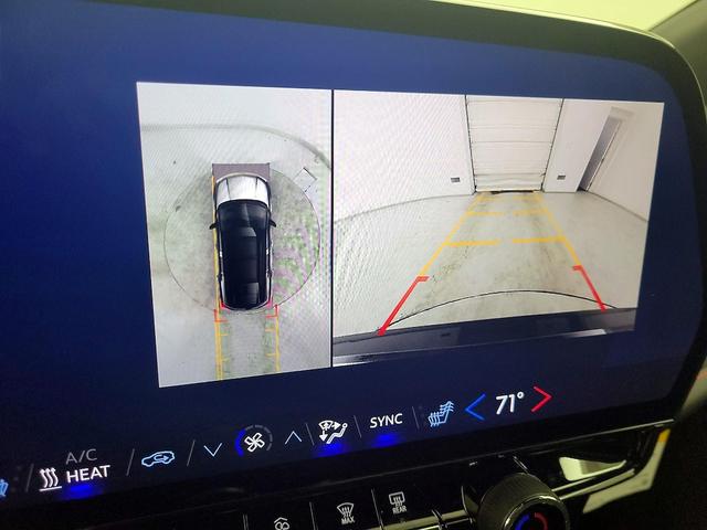Photo of 2024 White Chevrolet Blazer EV