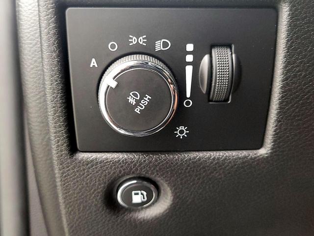 Photo of 2018 Black Jeep Grand Cherokee