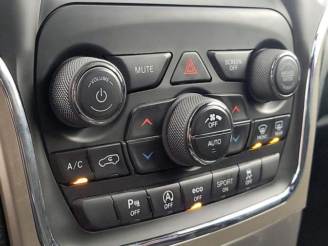 Photo of 2018 Black Jeep Grand Cherokee