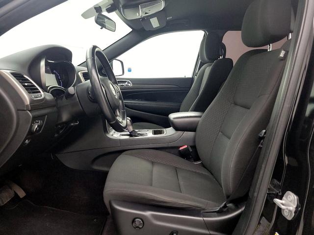 Photo of 2018 Black Jeep Grand Cherokee