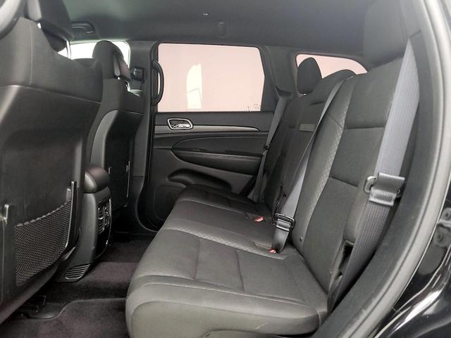 Photo of 2018 Black Jeep Grand Cherokee