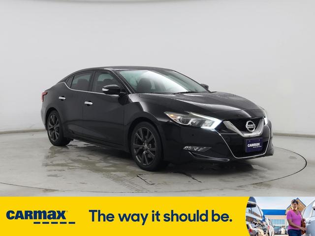 Photo of 2017 Black Nissan Maxima