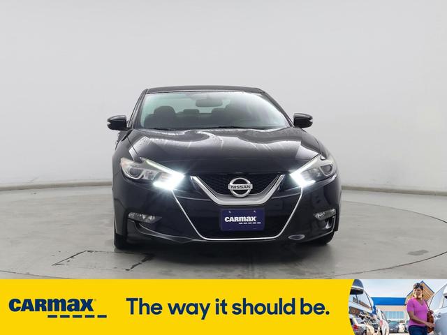 Photo of 2017 Black Nissan Maxima